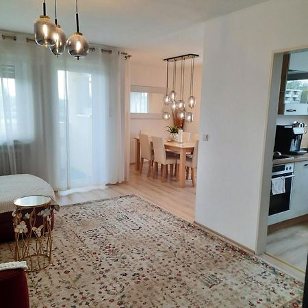 Moderne 3Zimmer Wohnung, In Koenigsbrunn Bei Augsburg Exteriör bild