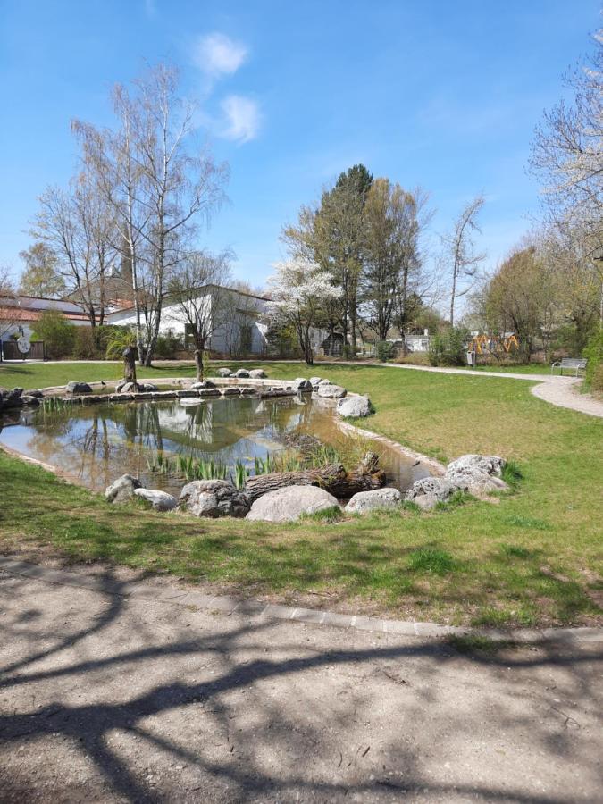 Moderne 3Zimmer Wohnung, In Koenigsbrunn Bei Augsburg Exteriör bild
