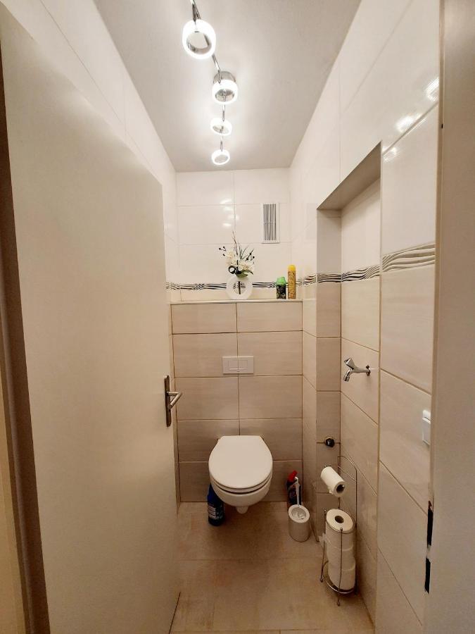 Moderne 3Zimmer Wohnung, In Koenigsbrunn Bei Augsburg Exteriör bild