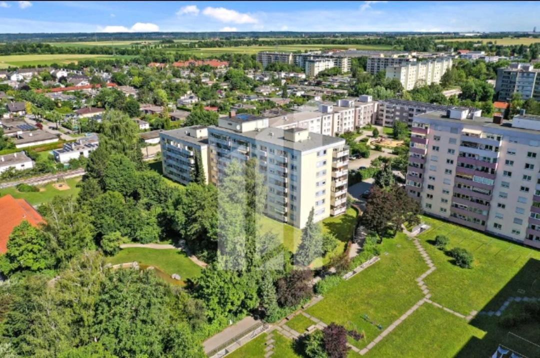 Moderne 3Zimmer Wohnung, In Koenigsbrunn Bei Augsburg Exteriör bild