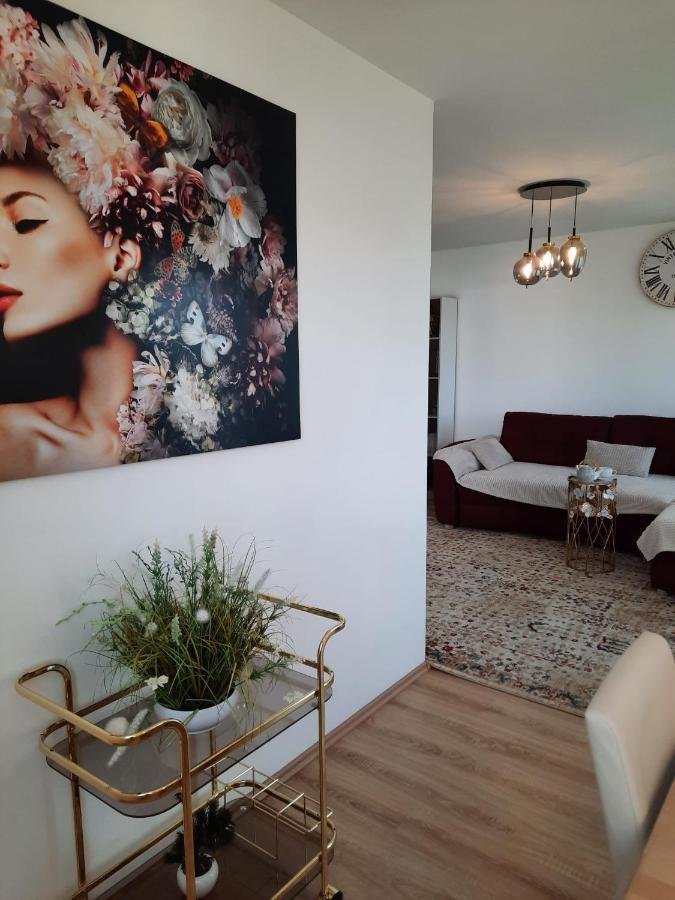 Moderne 3Zimmer Wohnung, In Koenigsbrunn Bei Augsburg Exteriör bild